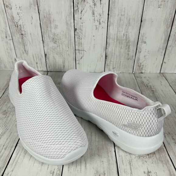 Skechers Go Walk Gen5 GOGA Max White Comfort Lightweight Slip On Shoes 9.5 Wide - Picture 2 of 10